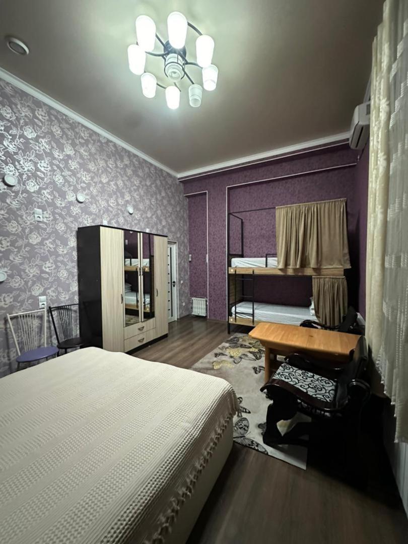 Sweet Home Hostel Bisjkek Eksteriør bilde