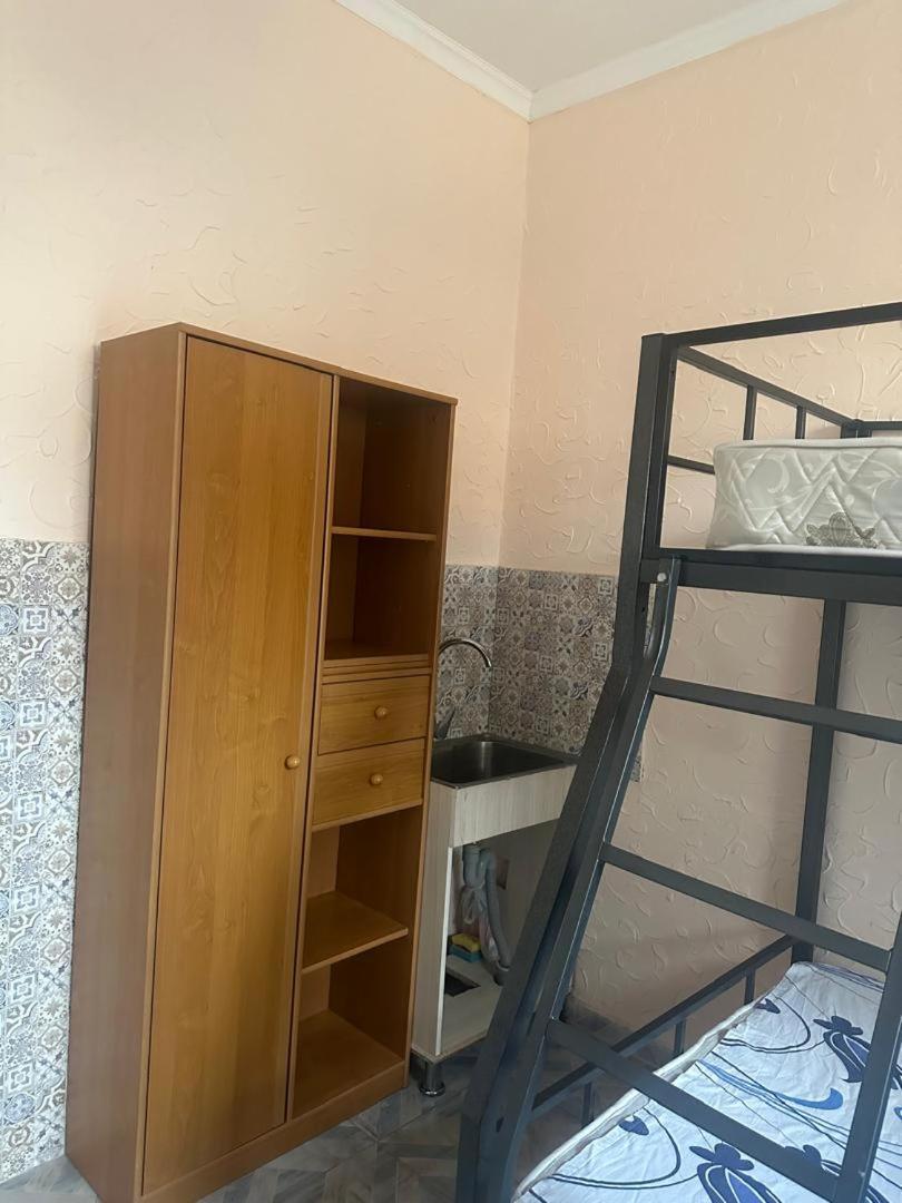 Sweet Home Hostel Bisjkek Rom bilde